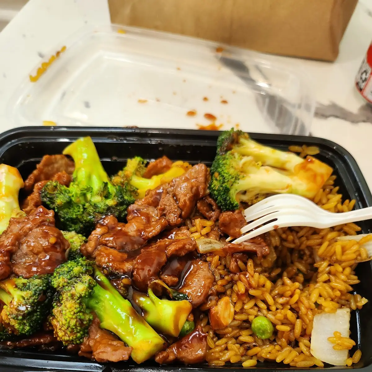 Broccoli Beef Lo Mein