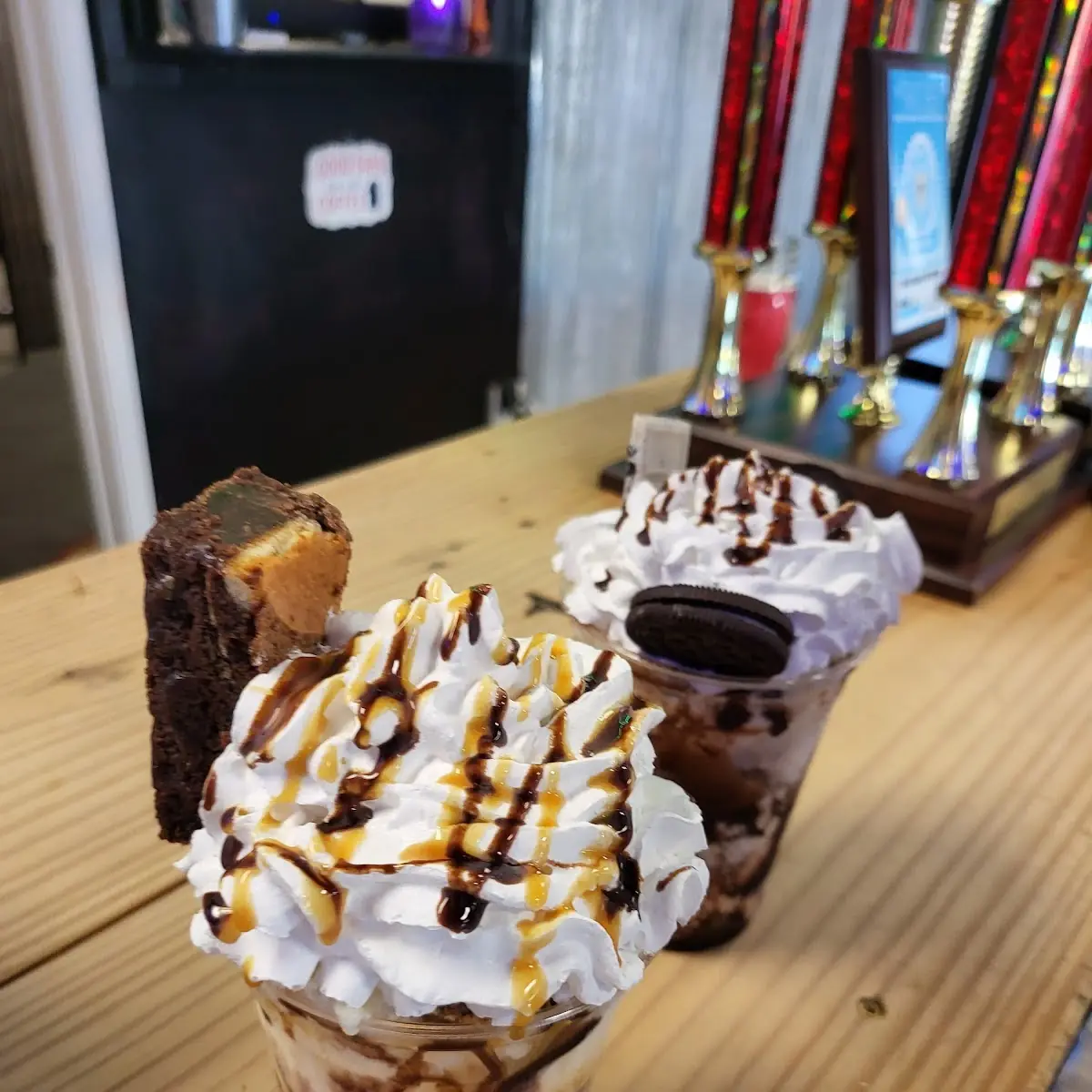 Cheesecake Brownie Sundae & Oreo Sundae