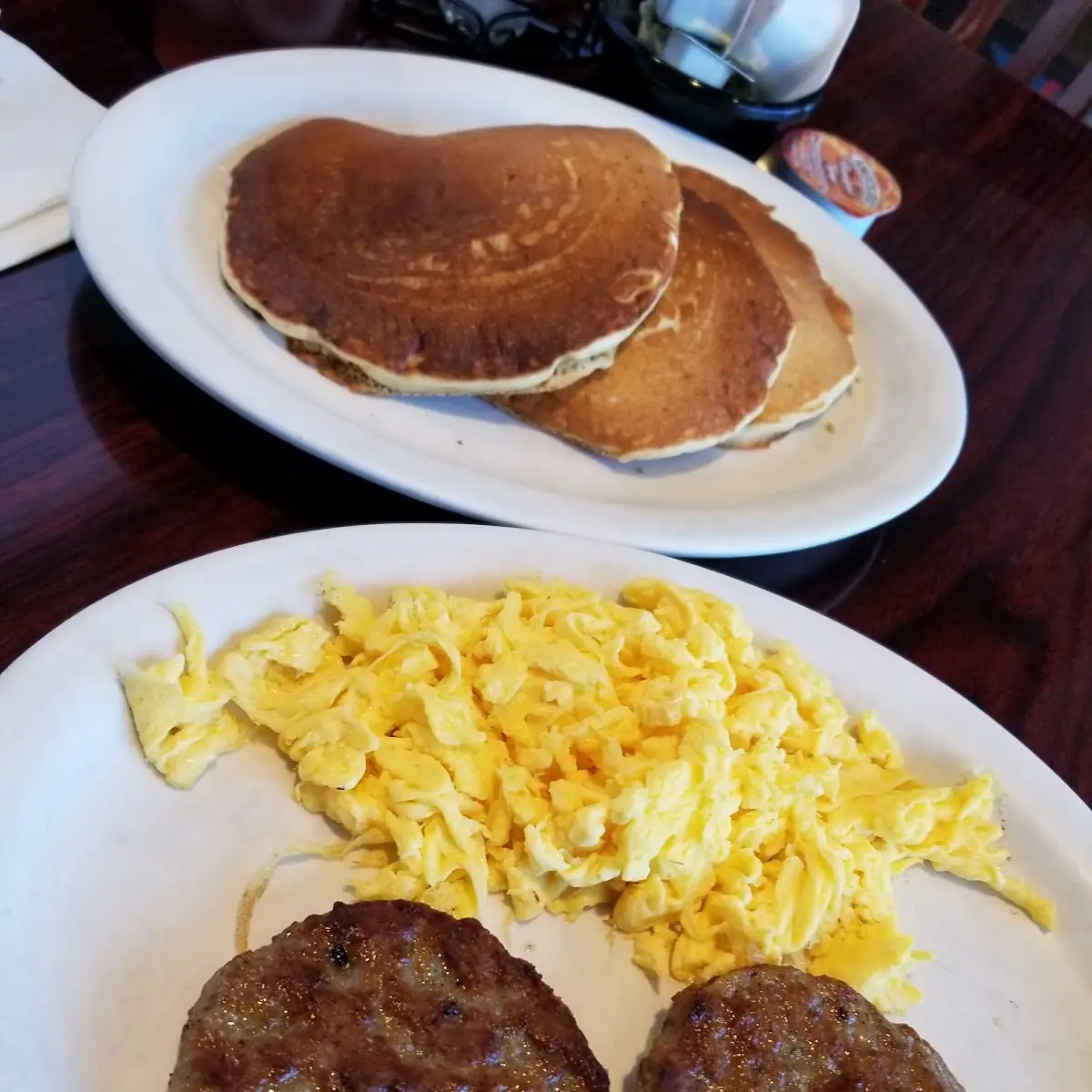 Eggs and Turkey Sausage