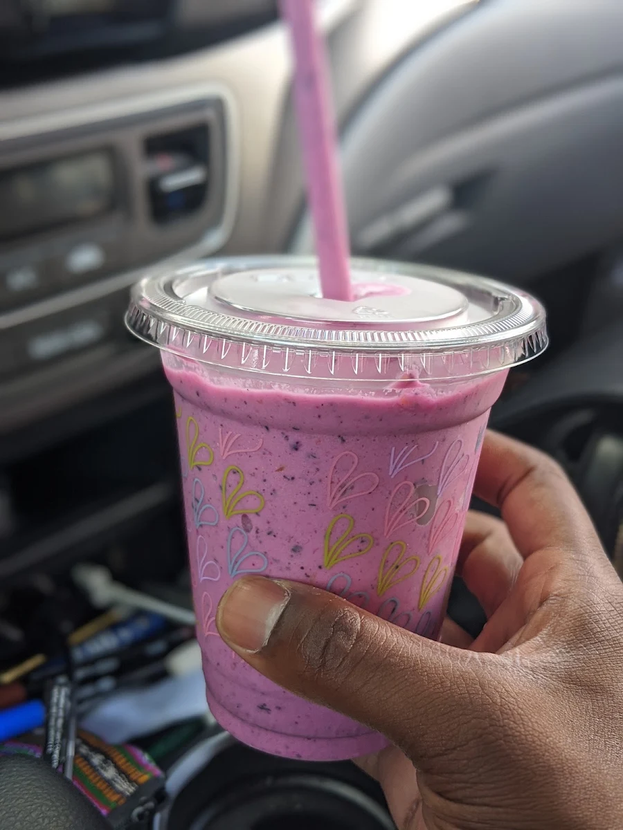 Coconut Dragon Fruit Smoothie