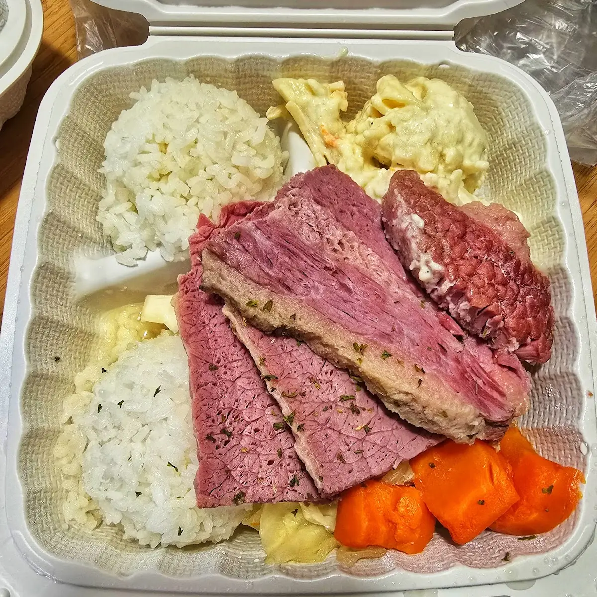 Fresh Corned Beef w Cabbage