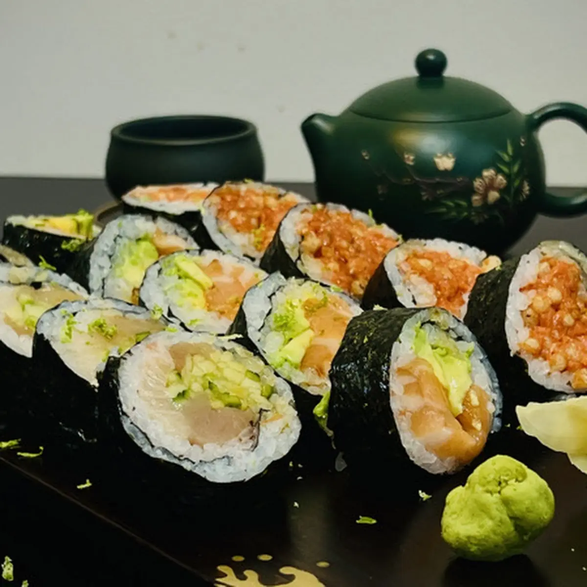 Takuan Toro Roll