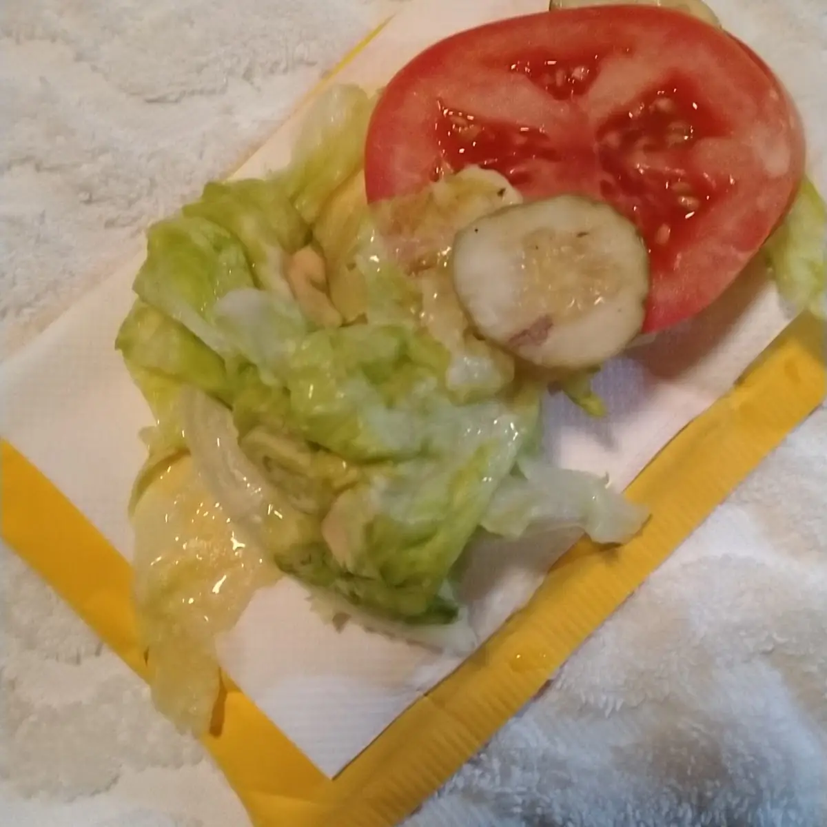 Lettuce Tomato Pickles