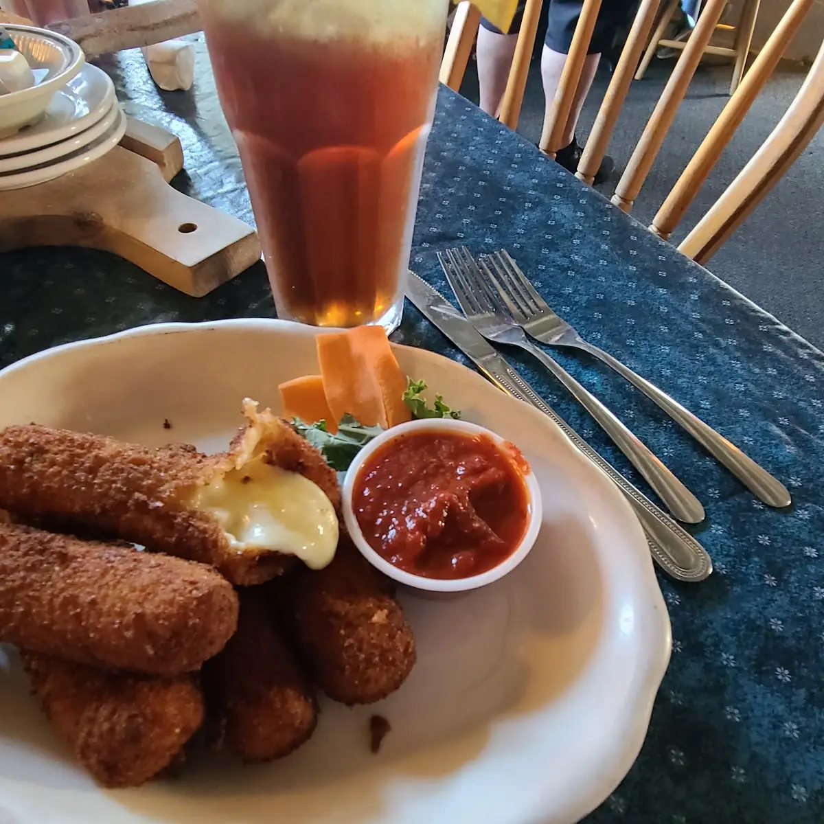 Fried Mozzarella Sticks