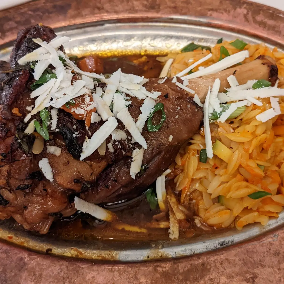 Lamb Shank Kokkinisto