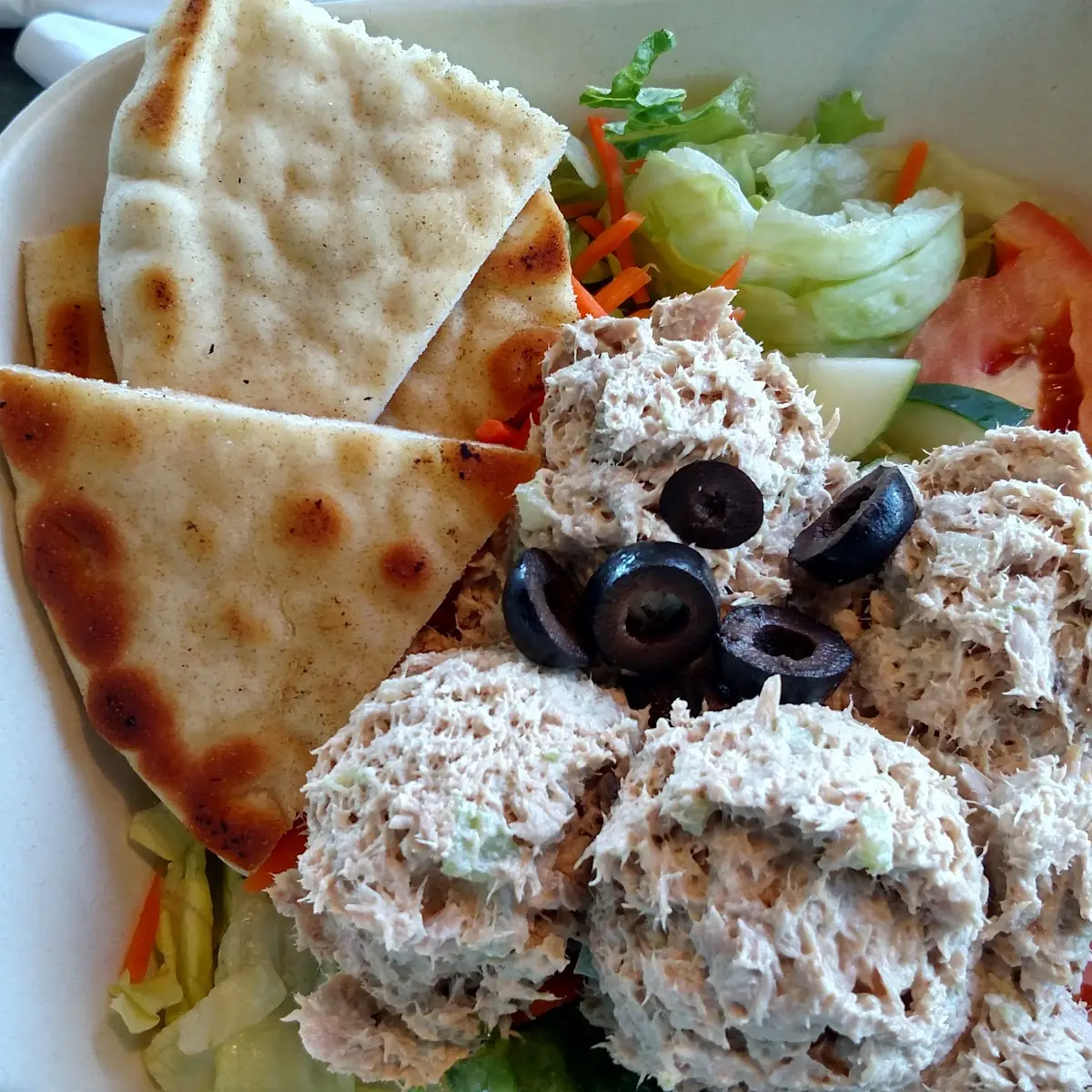 Tuna Salad Platter