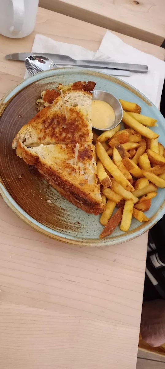 Club Sandwich Avec Frite