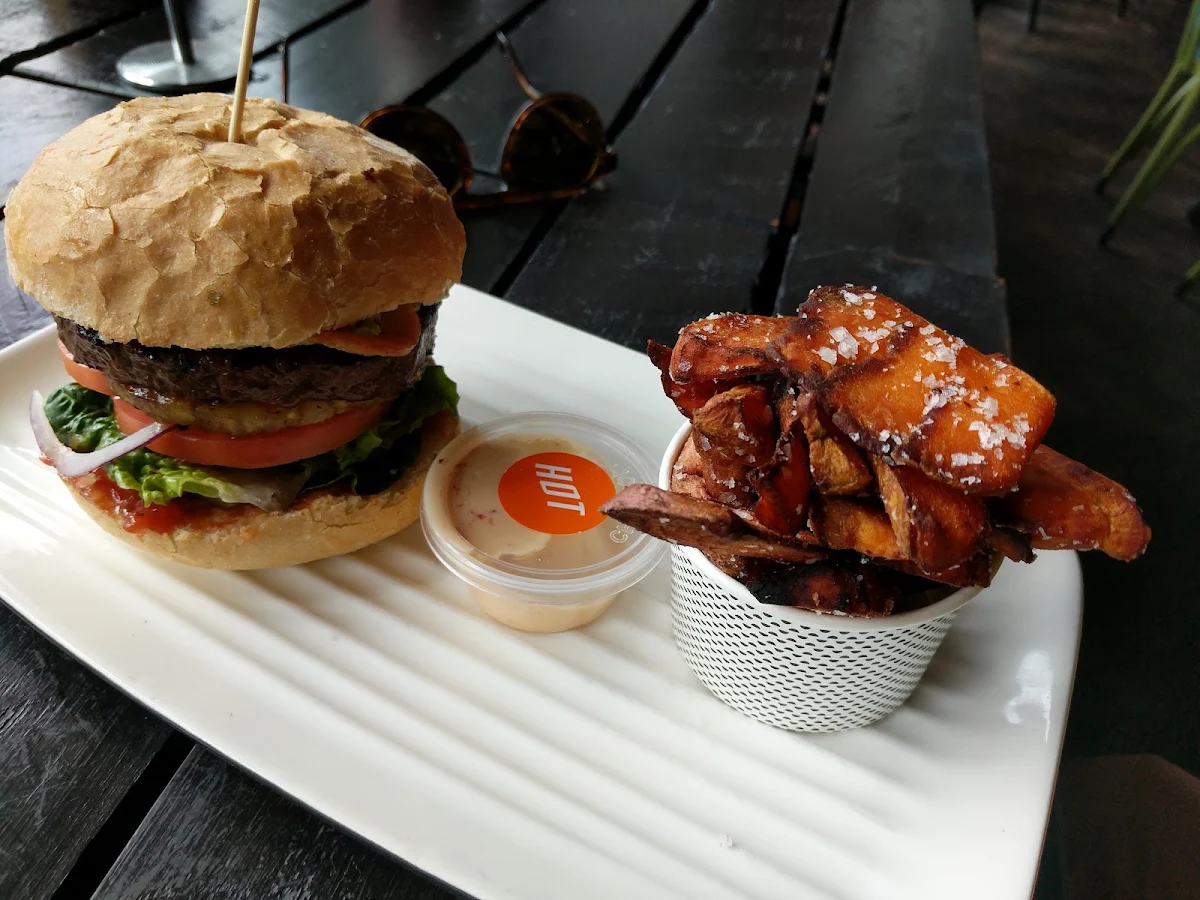 Burgers, Grill'd Neutral Bay