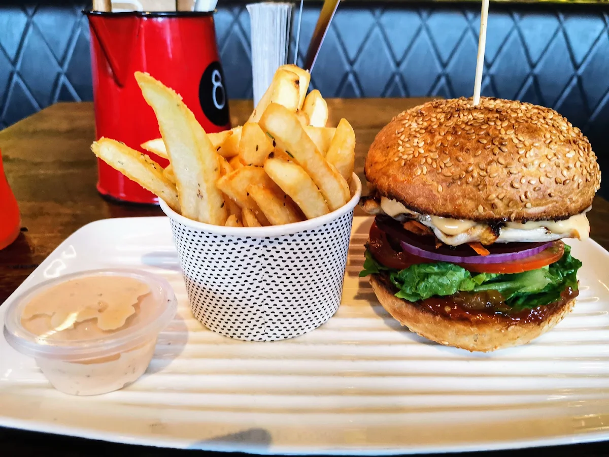 Chilli Burger and Chips, Grill'd Neutral Bay