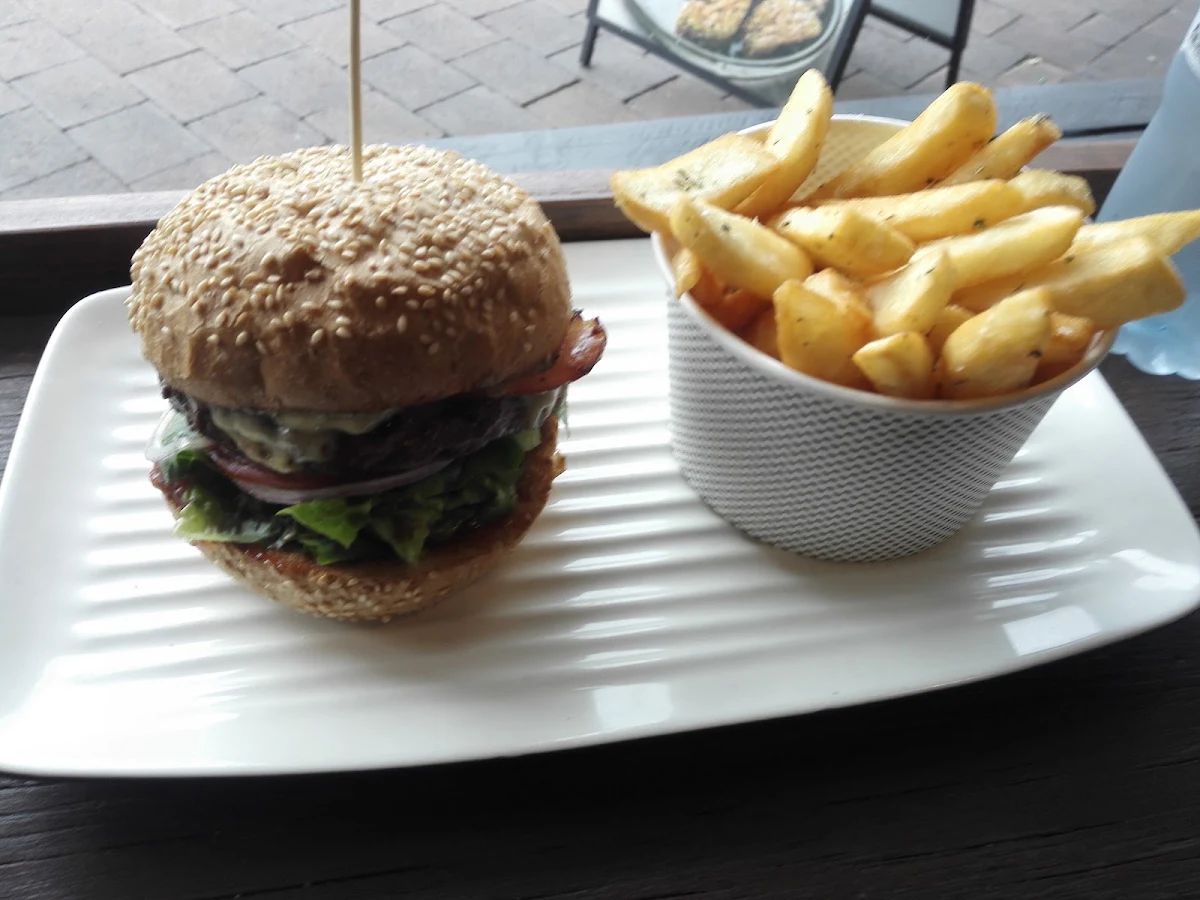 Crispy Bacon & Cheese Burger and Chips, Grill'd Neutral Bay