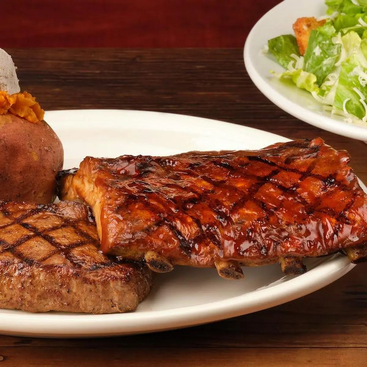 Grilled BBQ Chicken & Sirloin 6oz