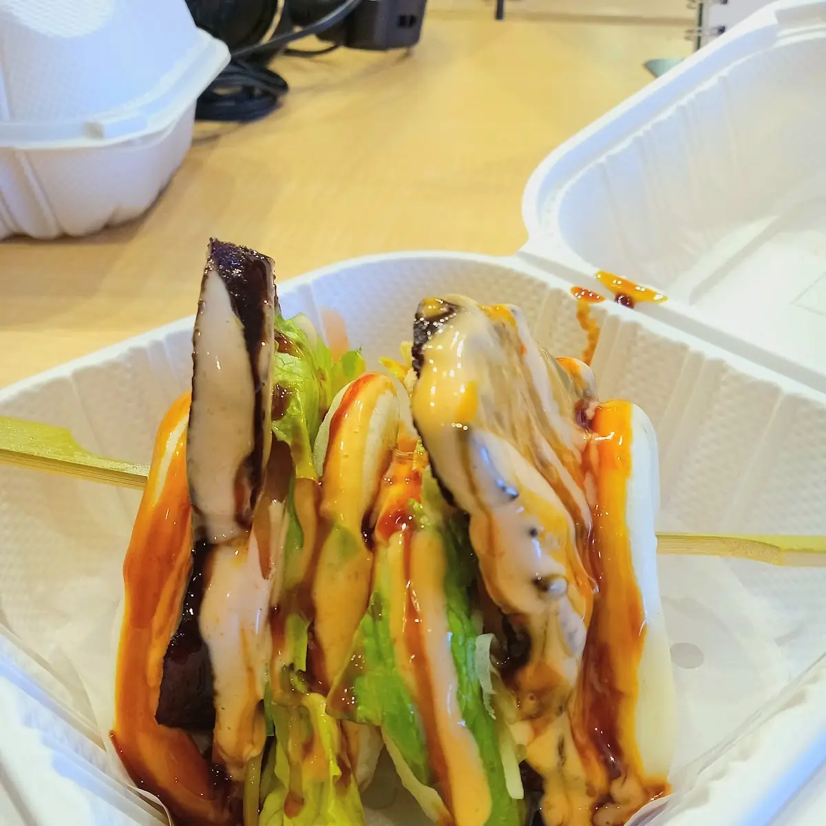 Pork Buns 2pcs