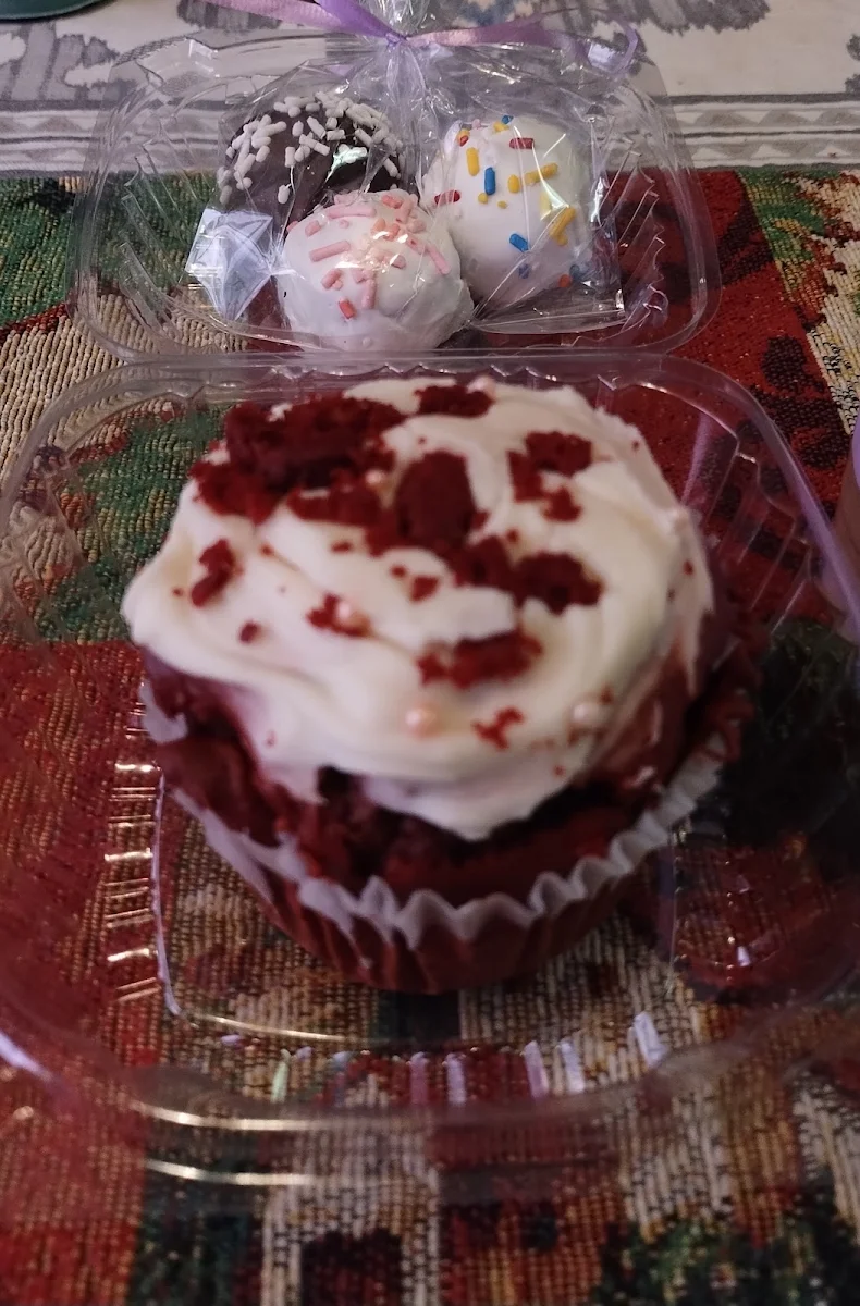 Red Velvet Cake