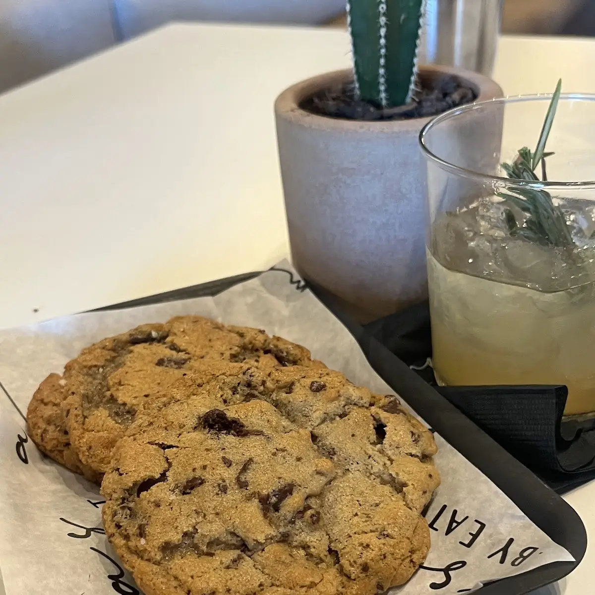 Chocolate Chip Cookie