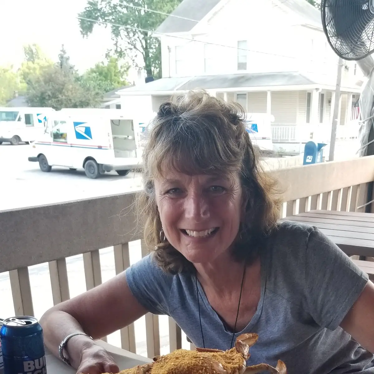 Large Hard Shell Crabs