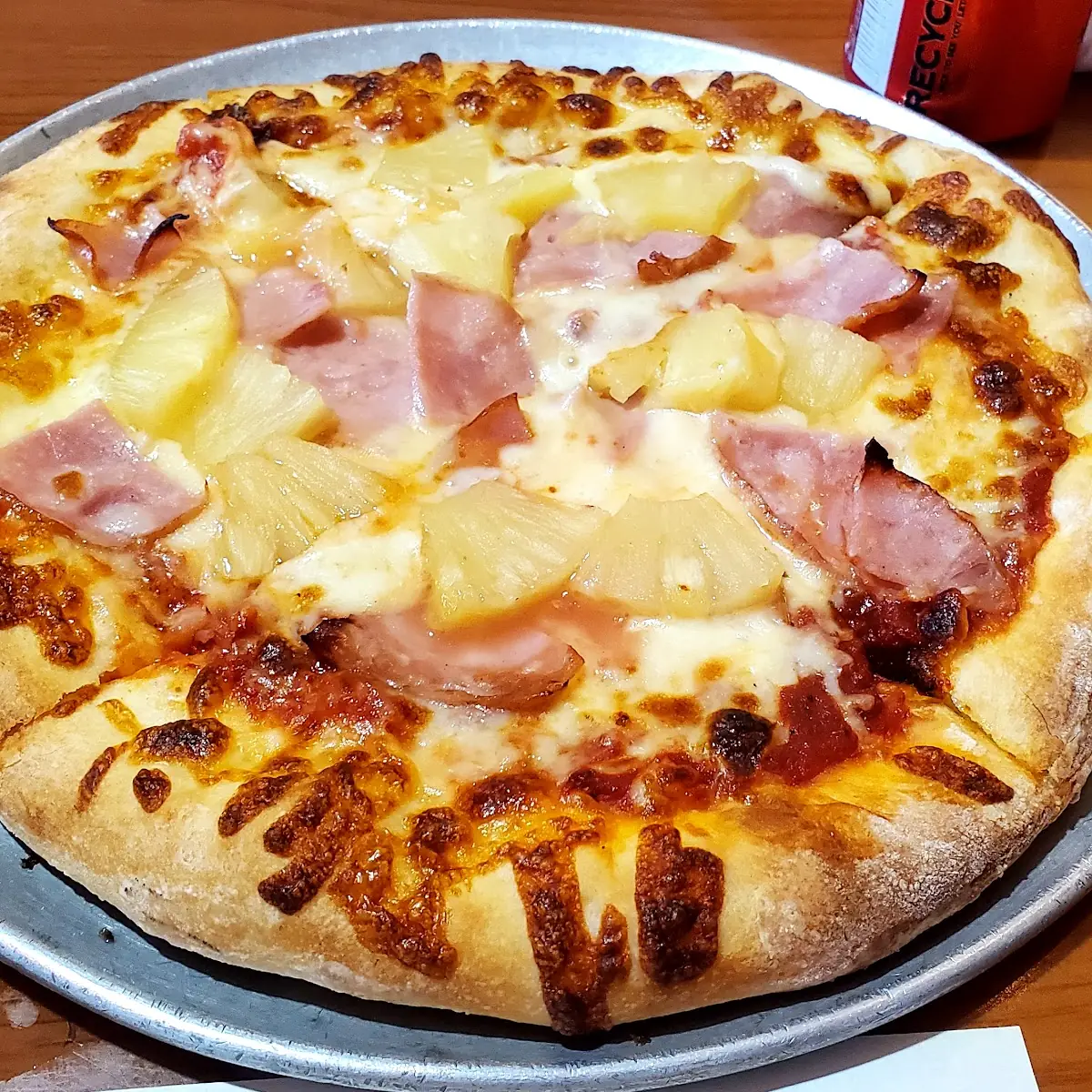 Hawaiian Pizza