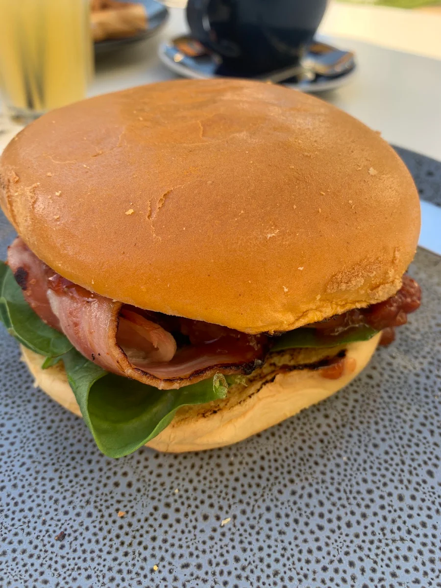 Bacon and Egg Burger, Surfair Beach Hotel