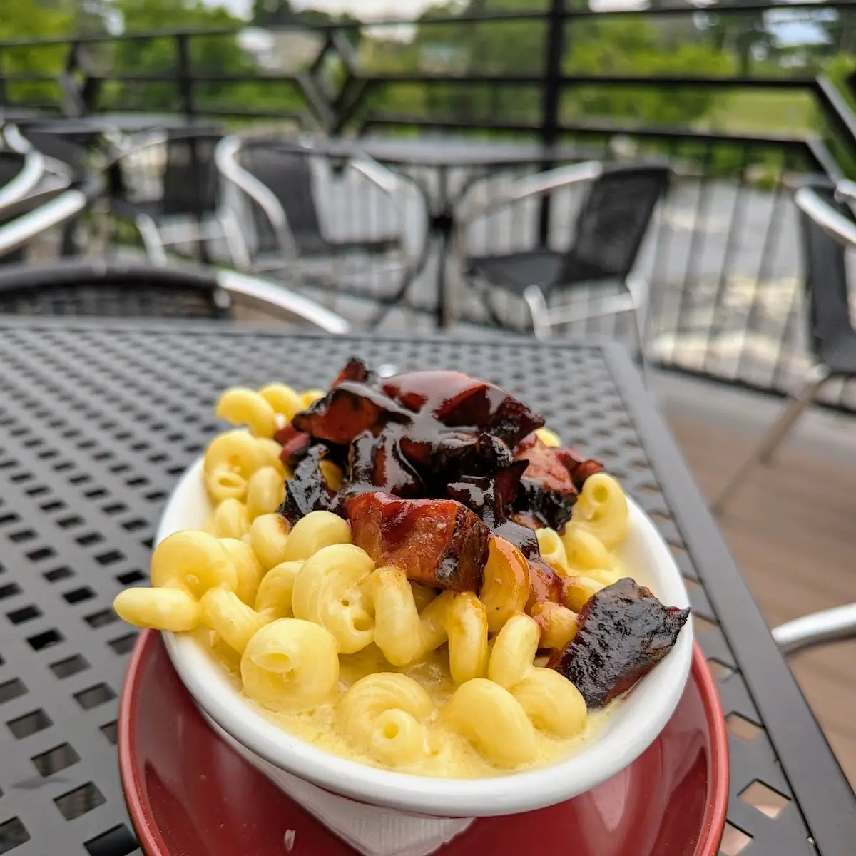 BBQ Pork and Mac and Cheese