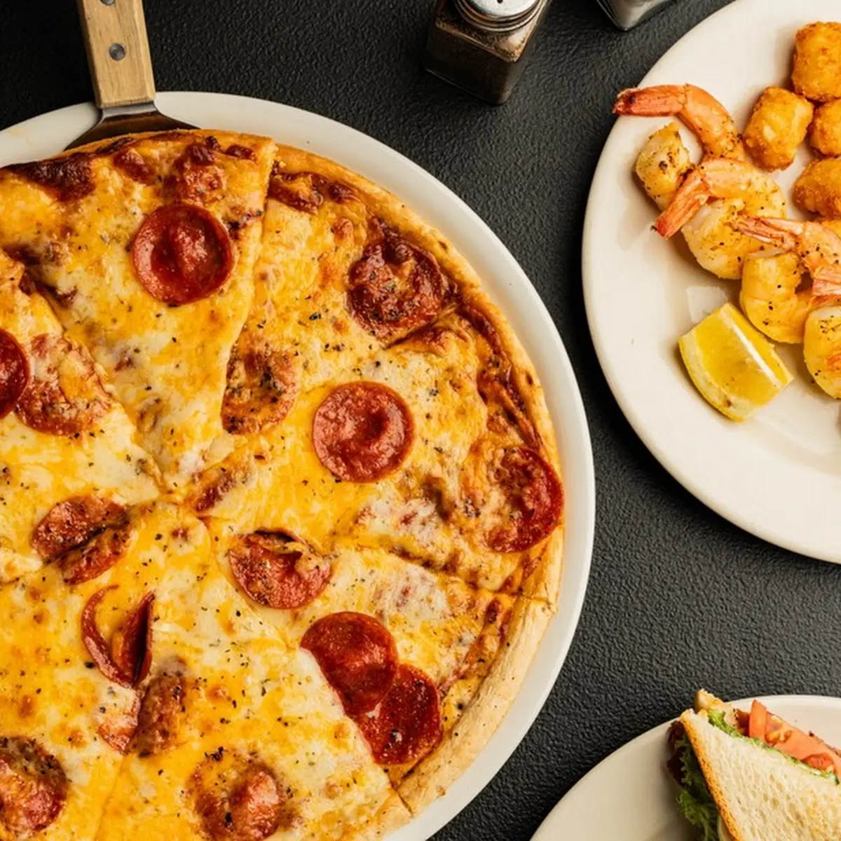 Thin Crust with Raised Edge