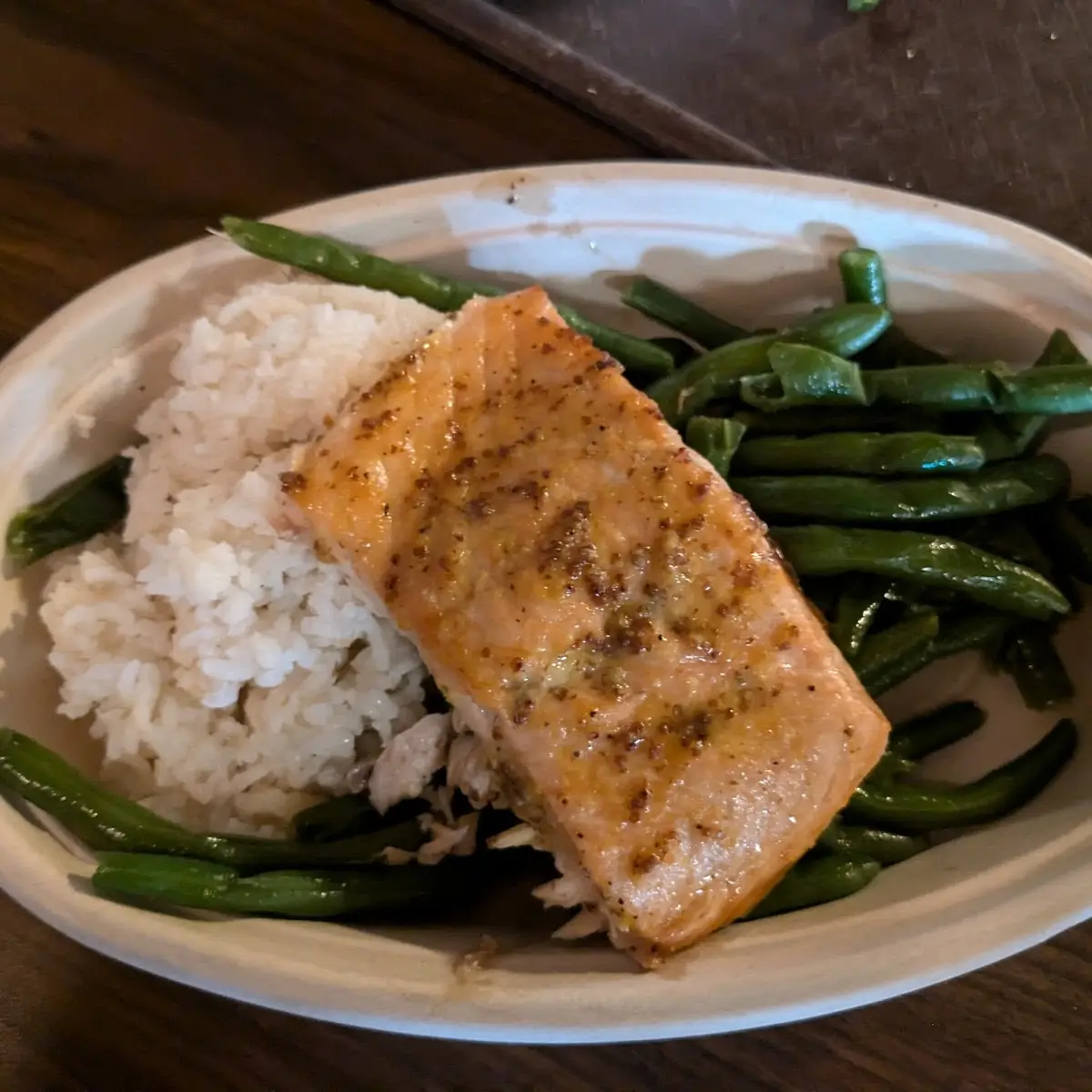 Grilled Salmon w Green Beans
