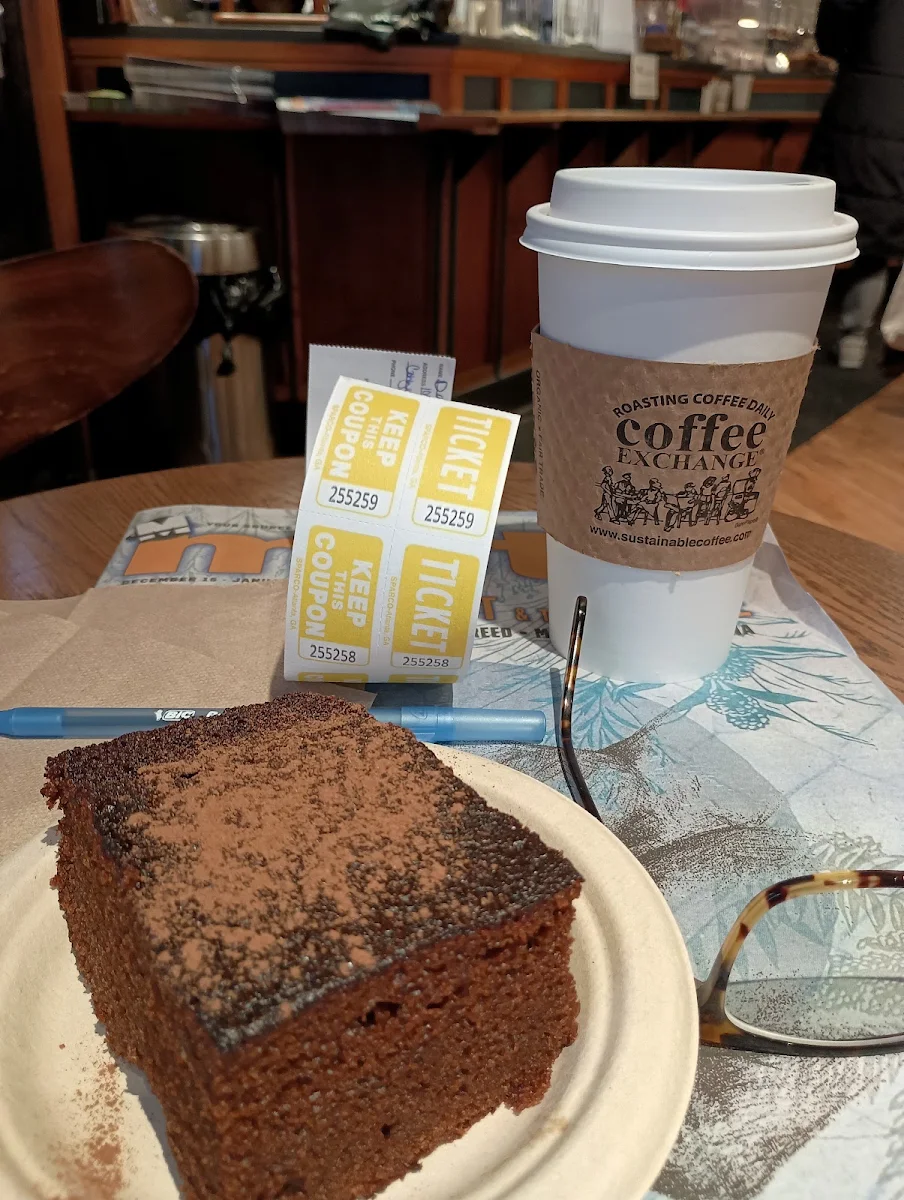 Gingerbread Cake and Hot Coffee Dark Roast Regular