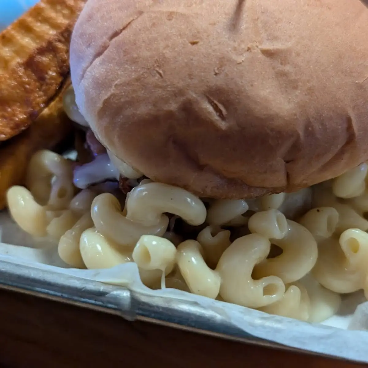 Mac & Cheese Burger