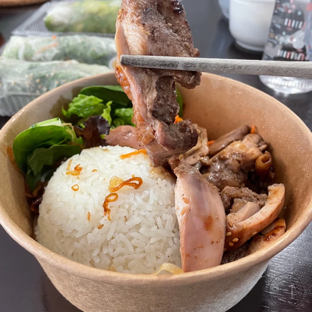 BBQ Chicken Fresh Salad Bowl