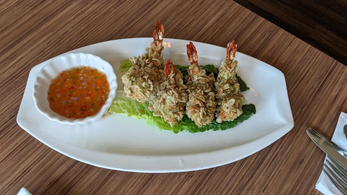 Crispy Rice Flakes Shrimp, Chats Vietnamese