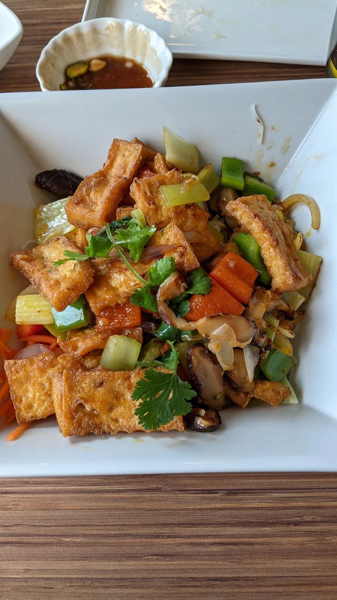 Vegetable Bowl, Chats Vietnamese