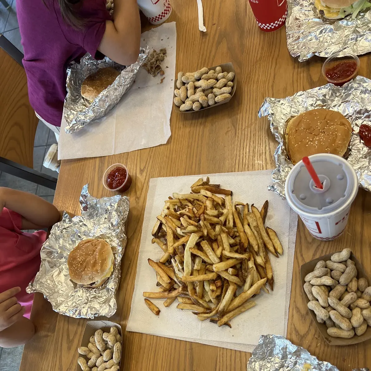 Five Guys Style
