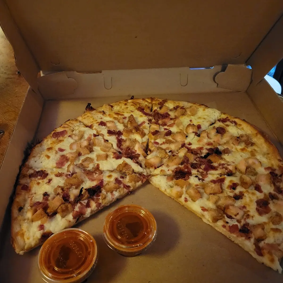 Chicken Bacon Ranch Pizza Fantastic