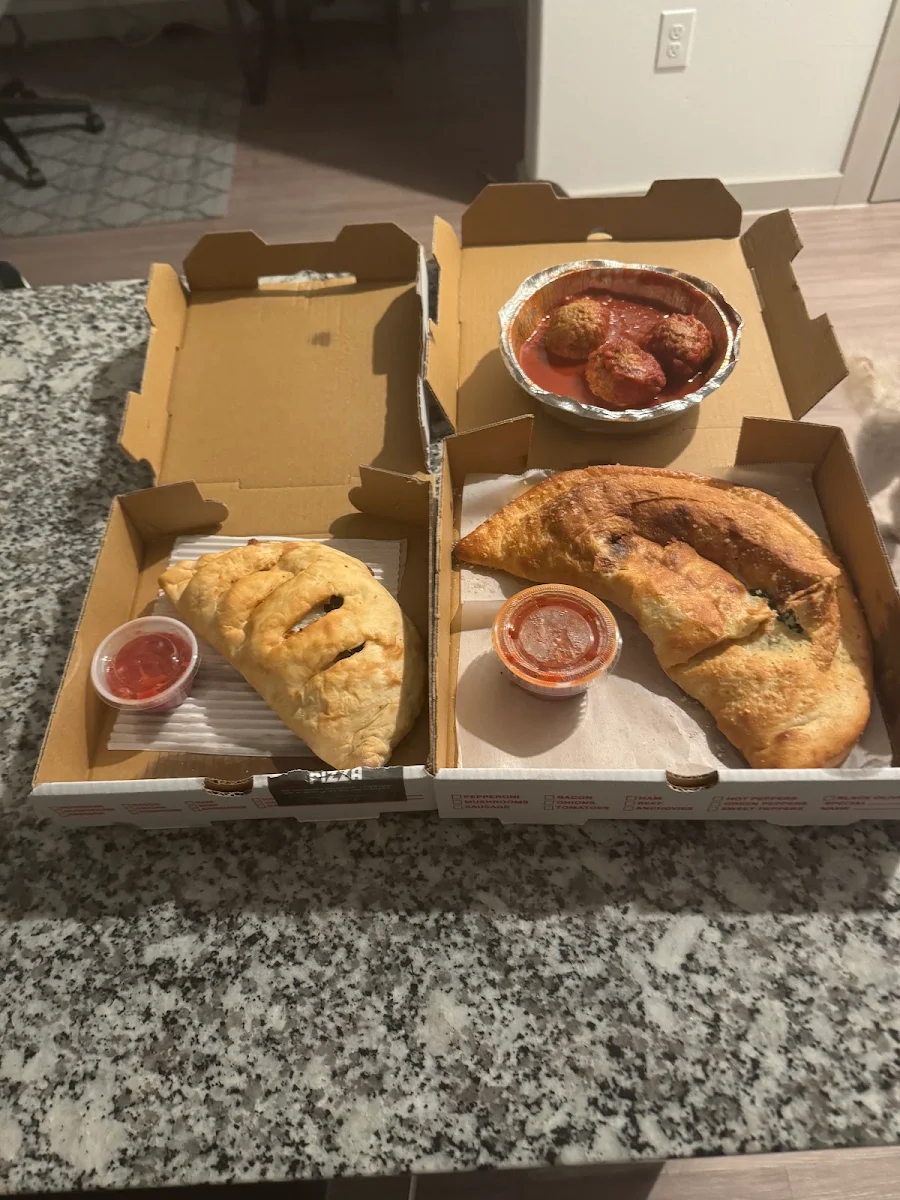 Personal Pizza Calzone Appetizer