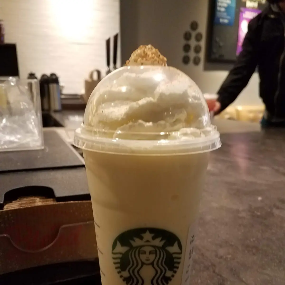 Eggnog Creme Frappuccino