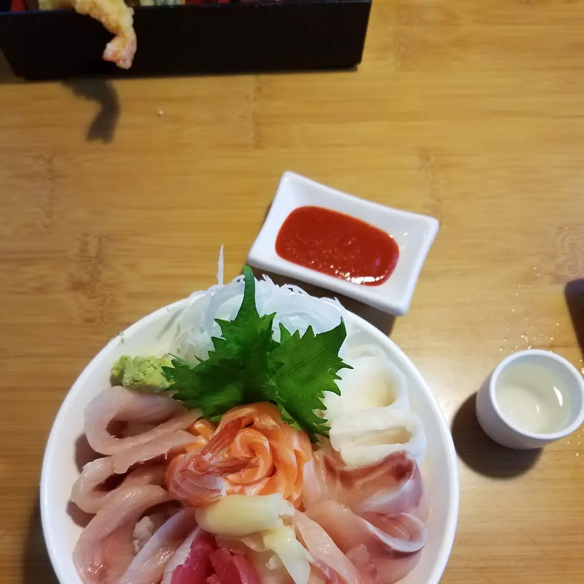 Sushimi Sampler Platter