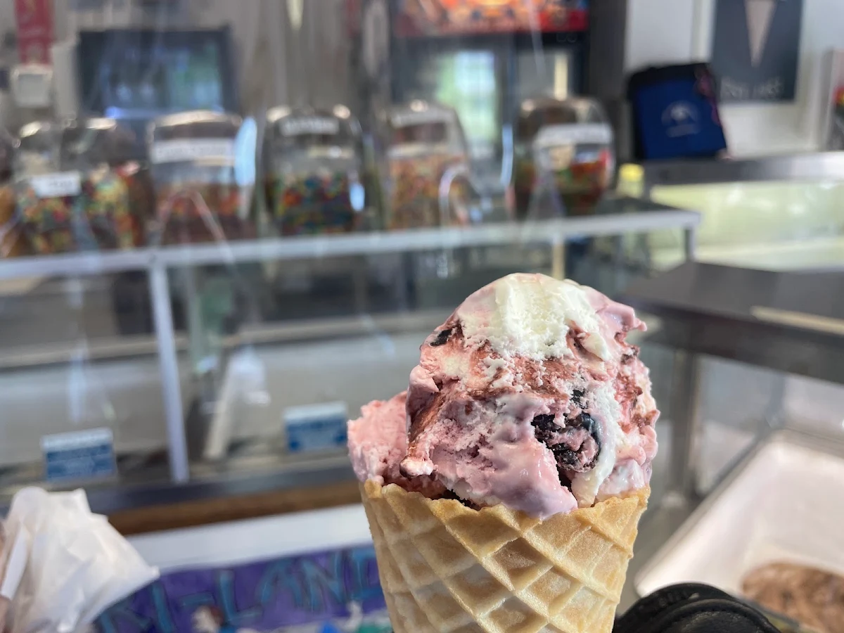 Black Cherry Ice Cream