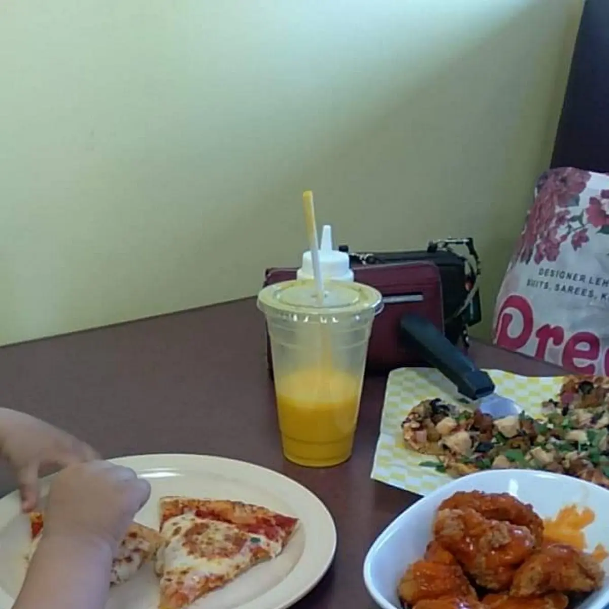 Desi Combination Pizza Pepperoni Pizza Bone Out Buffalo Wings Tandoori Chicken Pizza