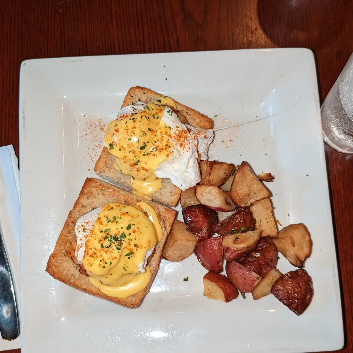 Eggs Benedict