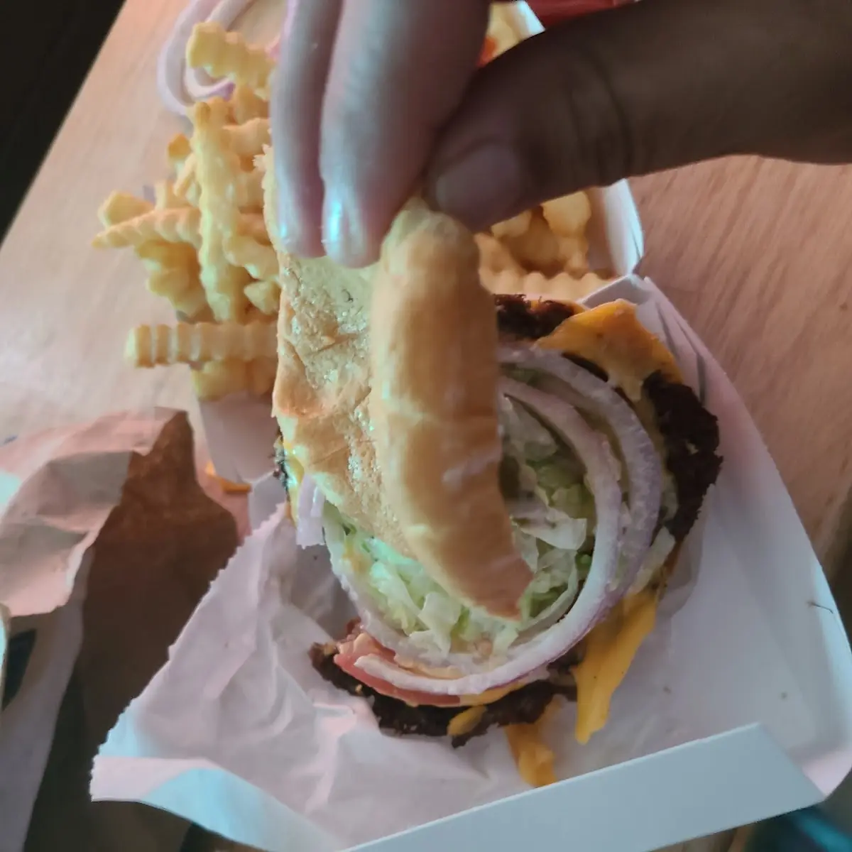 Cheeseburger Deluxe