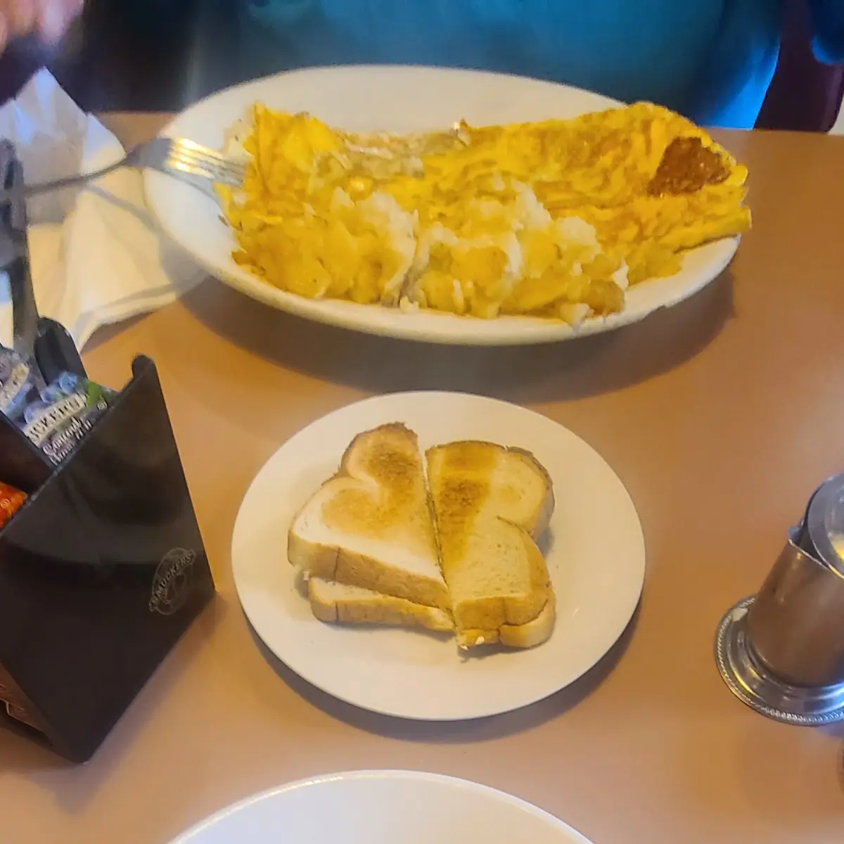 Cheese Omelet with Hash Browns and Toast