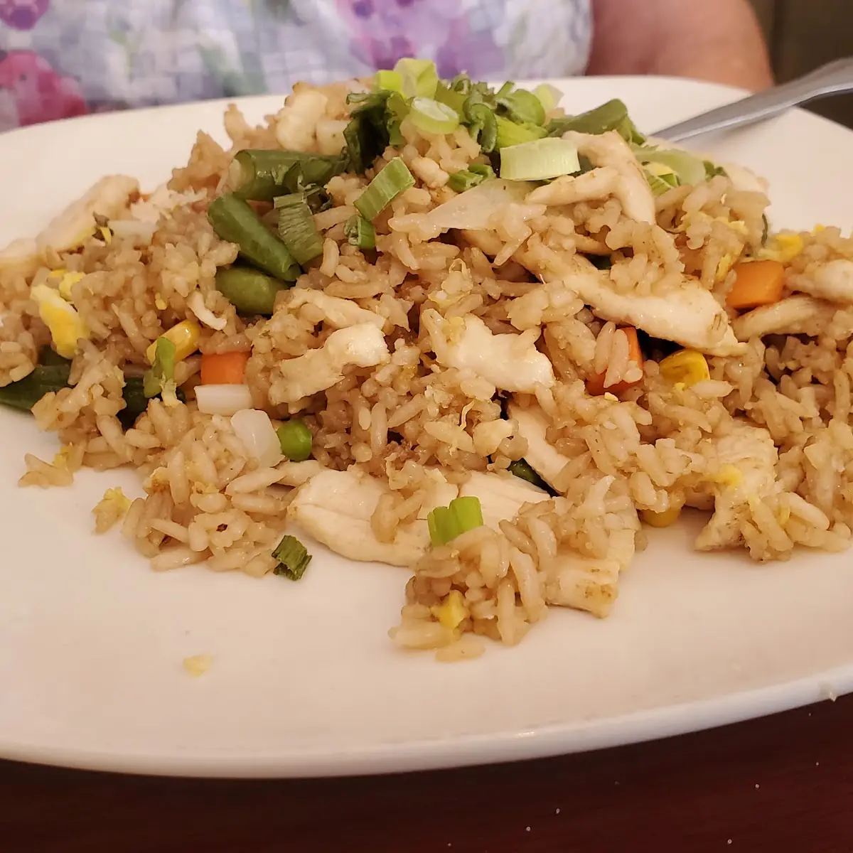 D8. General Tso Chicken (No sides Dinner)