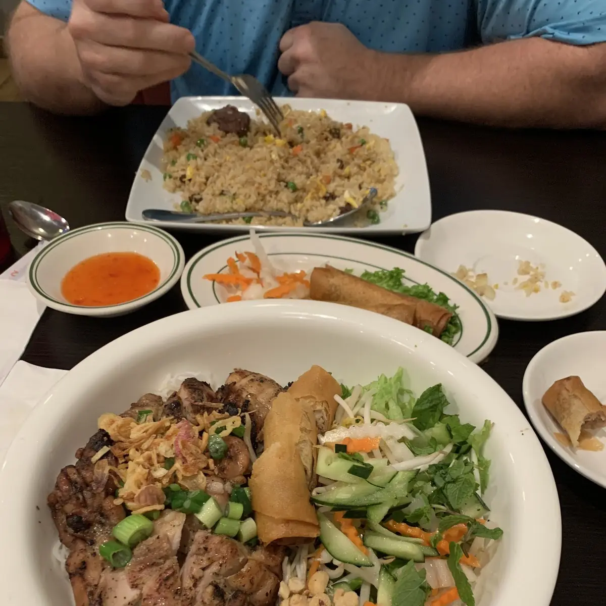 B8. Grilled Shrimps & Egg Roll Vermicelli / Bun Tom Nuong Cha Gio