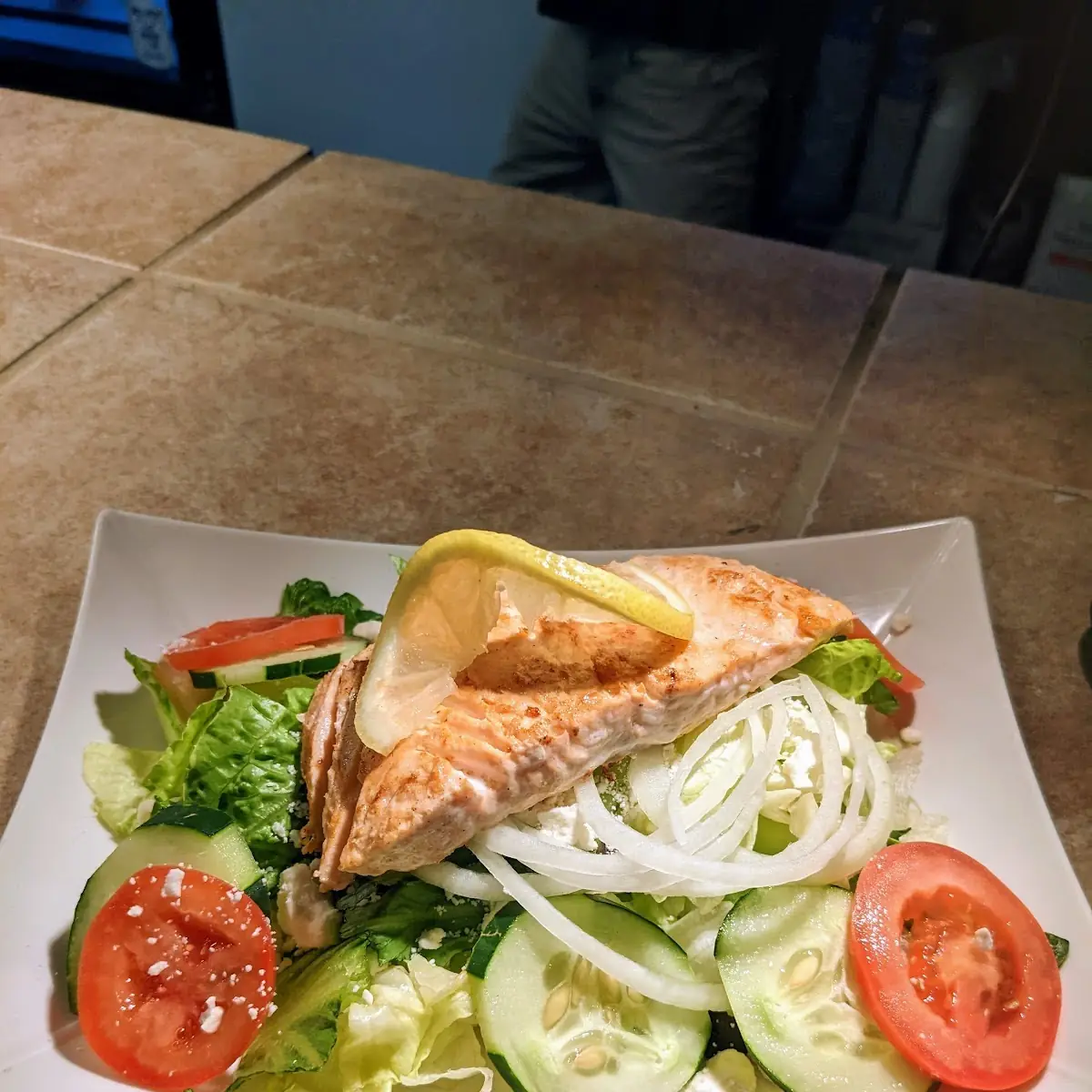 Grilled Salmon Salad