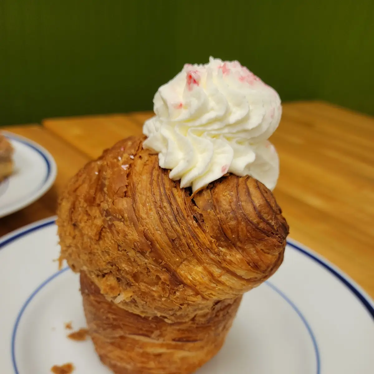 White Chocolate Peppermint Cruffin