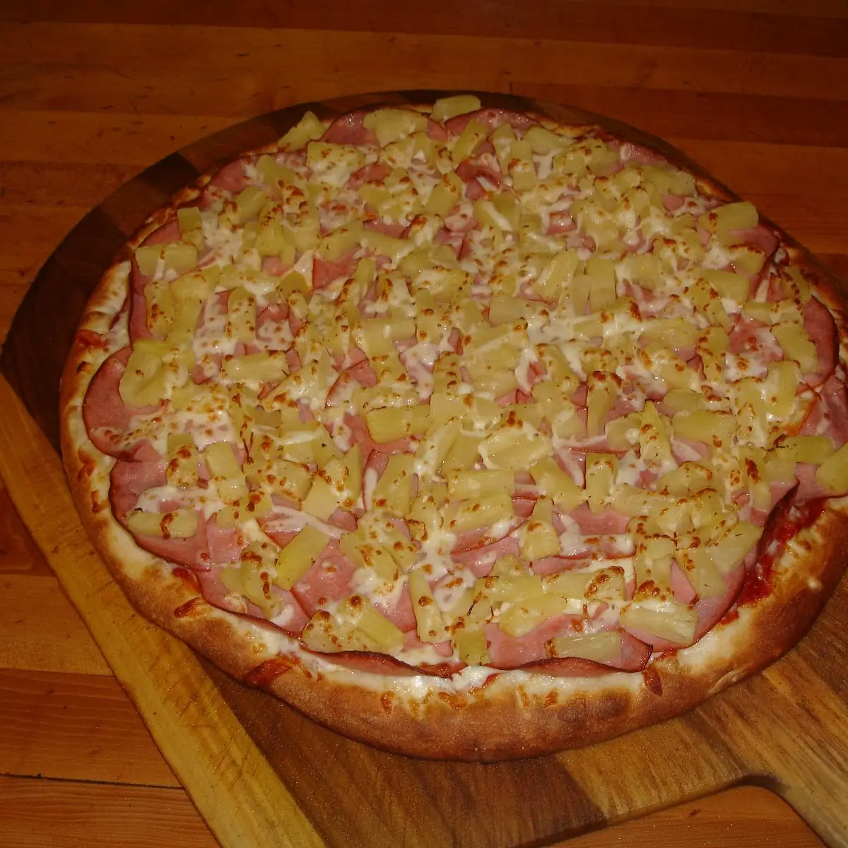 Hawaiian Pizza