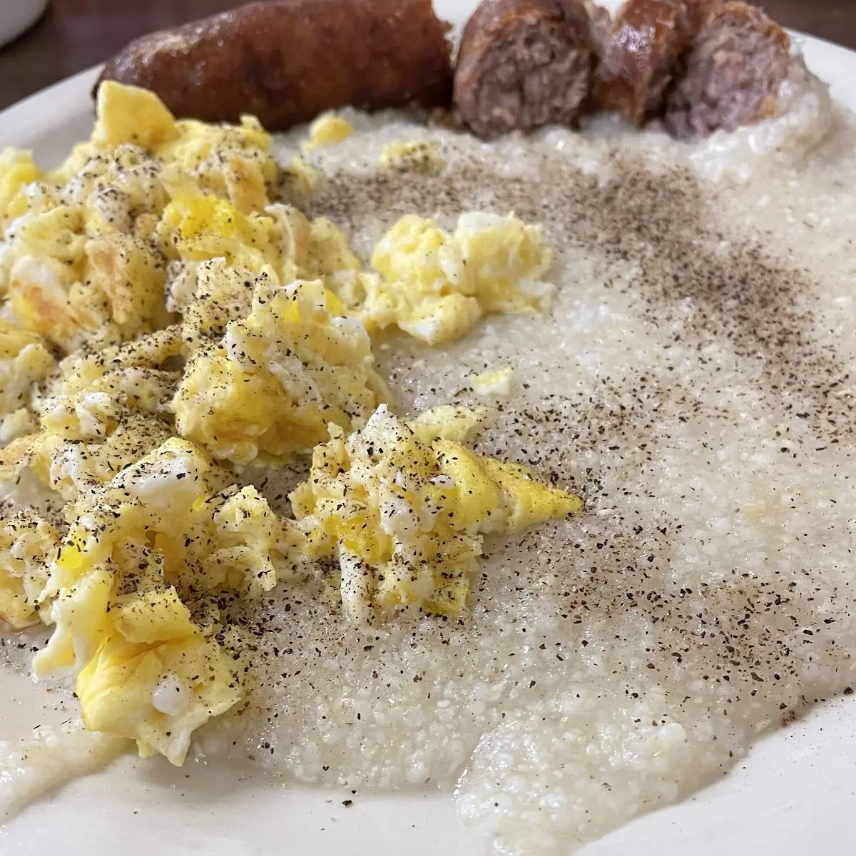 Scrambled Eggs Grits