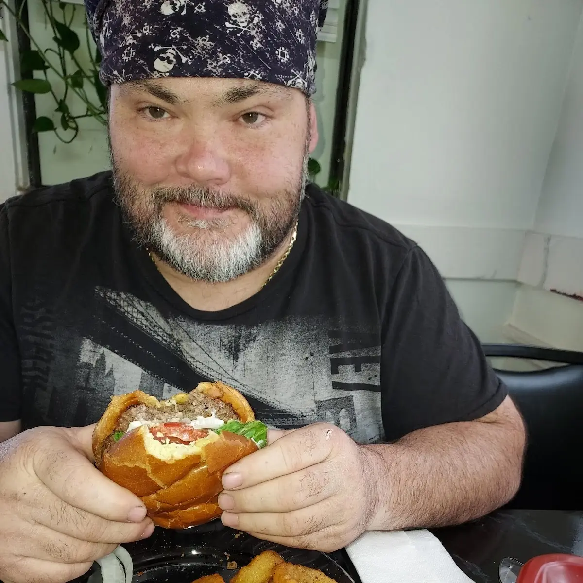 Cheese Burger Dressed with Onion Rings