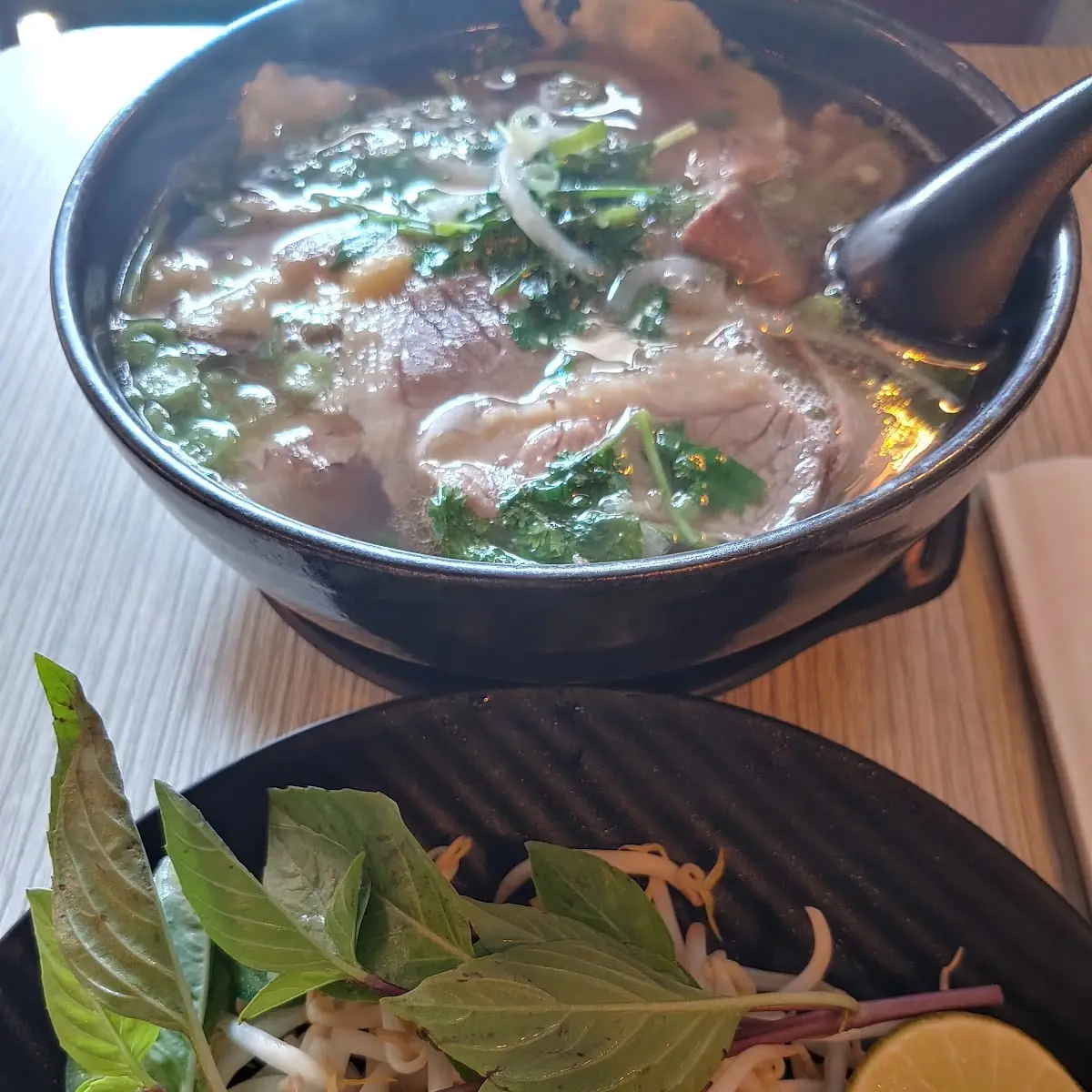 Pho DAC Biet