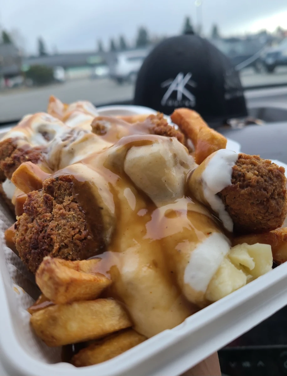 Supreme Donair Poutine, Donair Top