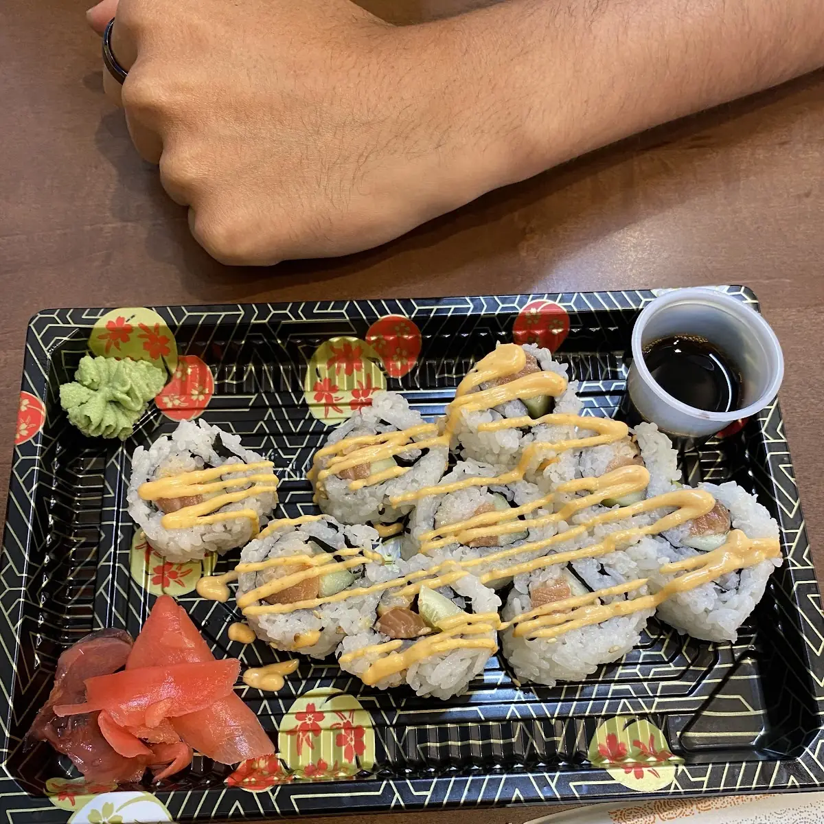 Spicy Salmon Roll