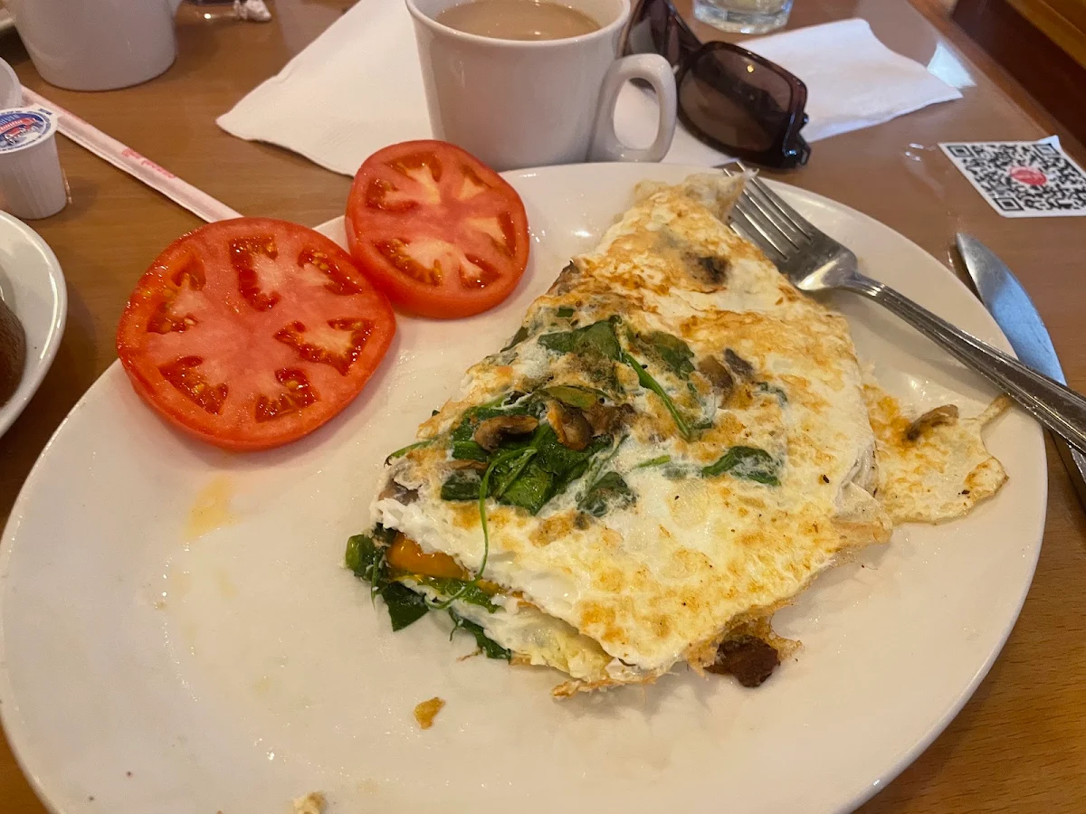Egg White Omelette with Spinach, Sunset Grill